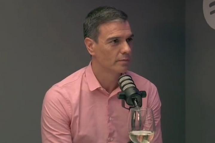 El presidente del Gobierno, Pedro Sánchez, en el podcast 'La Pija y la Quinqui'
