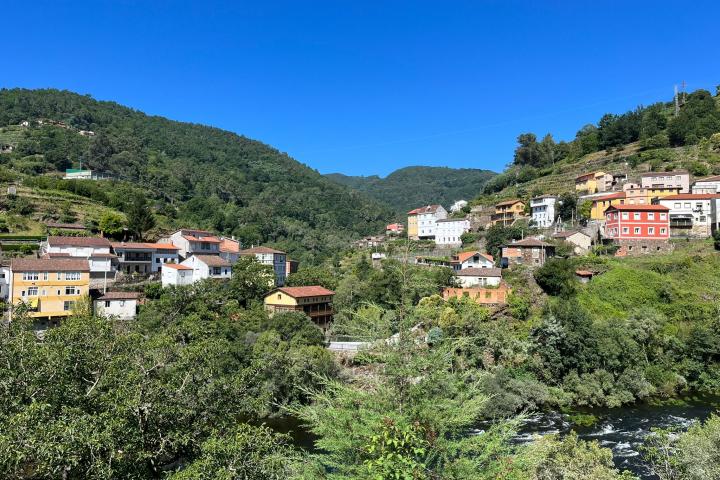 El pueblo de Os Peares