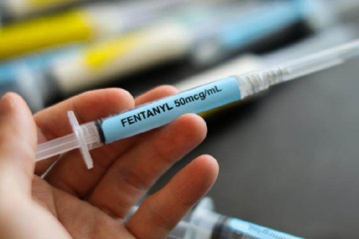 Medicamento a base de fentanilo
