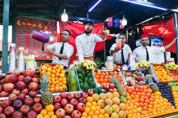Imagen de archivo de un puesto de venta de zumo de fruta en Marrakech.