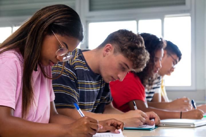 Curso escolar Castilla y León 2023-2024: inicio, fechas, vacaciones y festivos