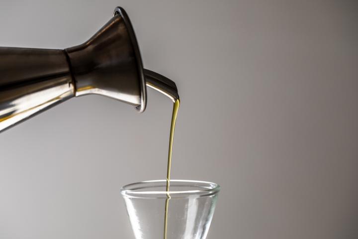 Imagen de archivo de aceite de oliva.