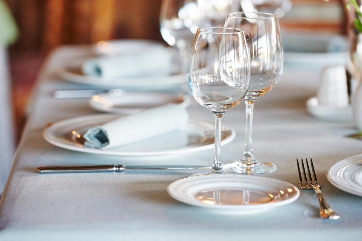 Imagen de archivo de la mesa de un restaurante.