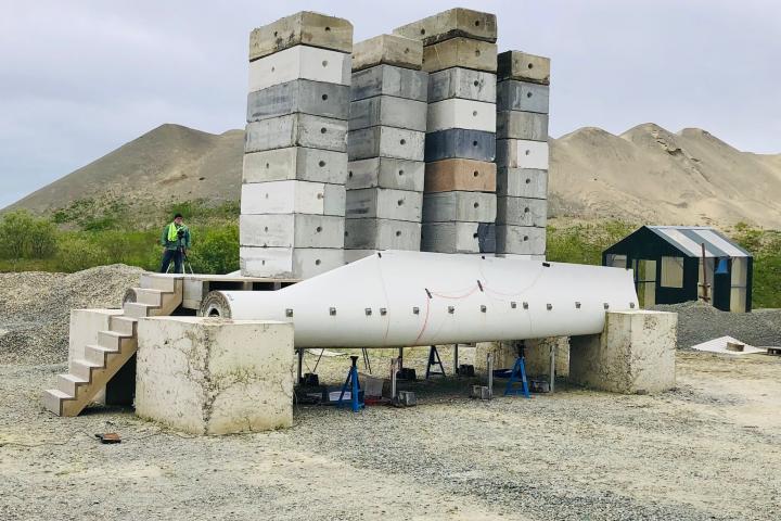 Pruebas de carga del puente creado a partir de las turbinas de los aerogeneradores.