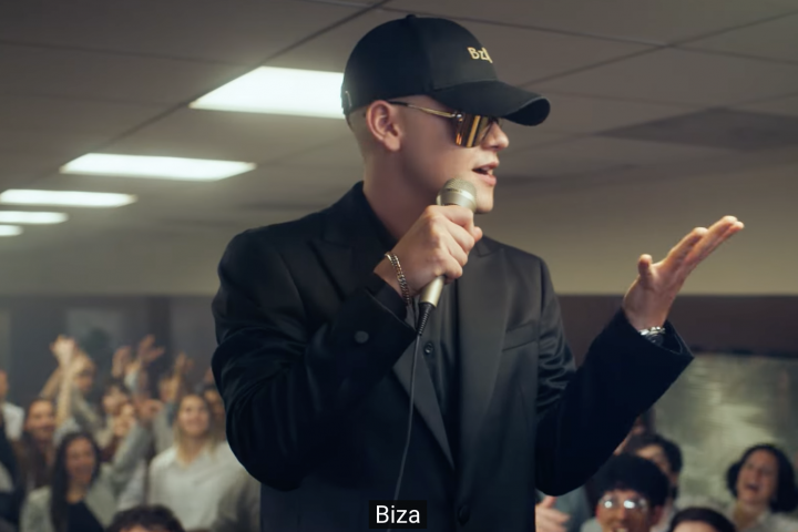 Bizarrap, en su último vídeo para anunciar una nueva sesión.