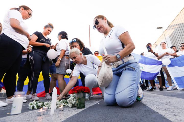 Tributo a las víctimas del incendio de las discotecas de Murcia.