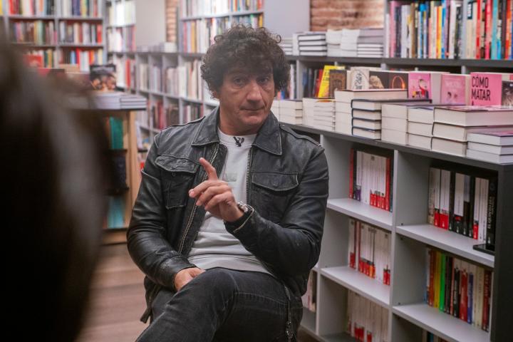 Jero García gesticula durante la entrevista con 'El HuffPost'