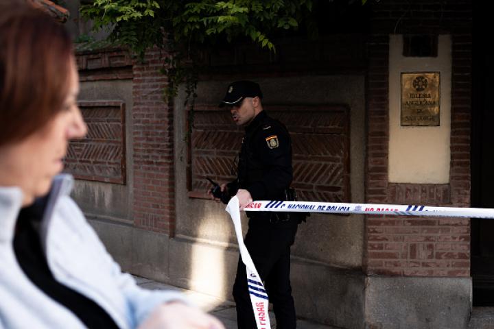 Dispositivo policial en la calle madrileña Núñez de Balboa tras el disparo al expresidente del PP catalán y cofundador de Vox Alejo Vidal-Quadras.