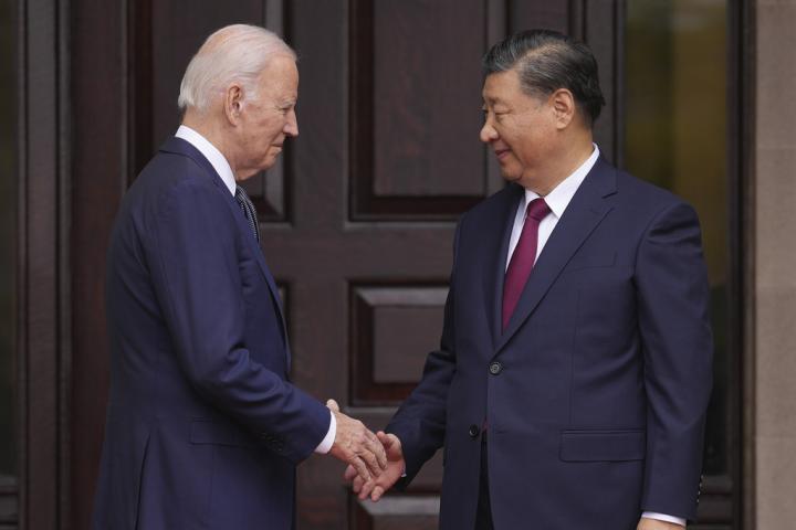 El presidente de Estados Unidos, Joe Biden, y el presidente de China, Xi Jinping, se reúnen en San Francisco.