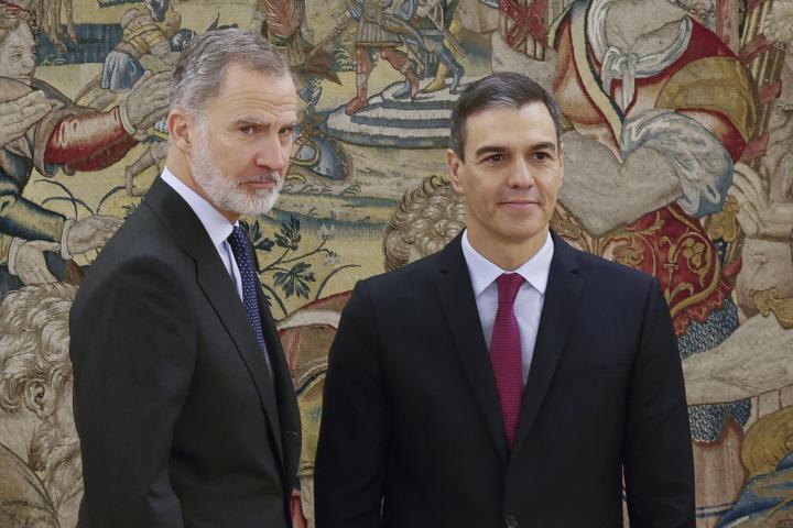 Felipe VI y Pedro Sánchez, este viernes.