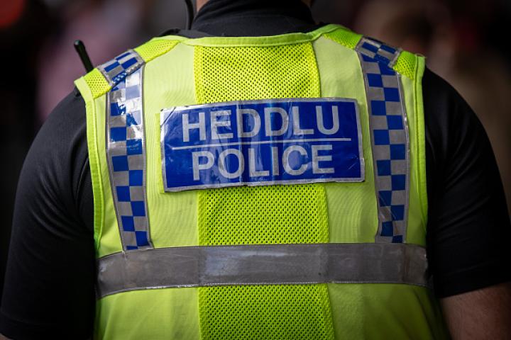 Imagen de archivo de un agente de policía de Gales.