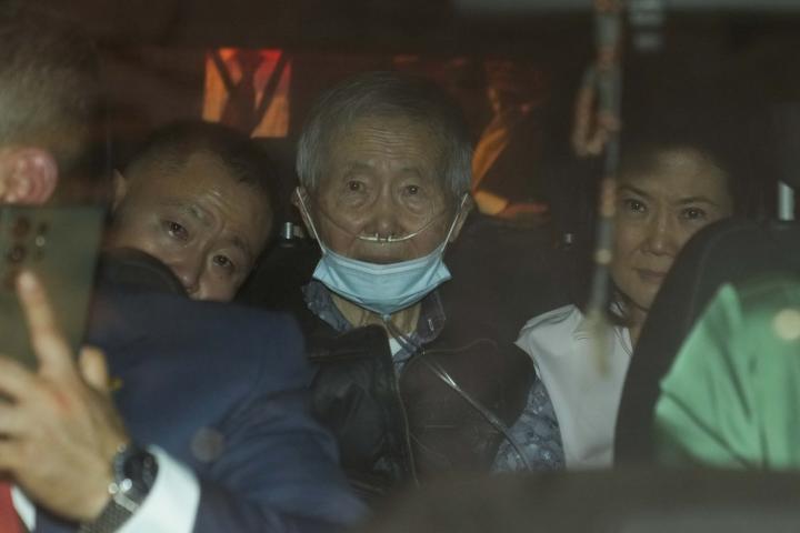 Primera imagen del expresidente de Perú, Alberto Fujimori, después de salir de la cárcel