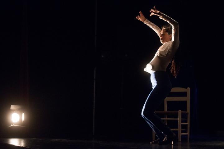 Un instante del espectáculo 'Yo perdí mi centro' del grupo Laboratoria en el último Festival Periferias.