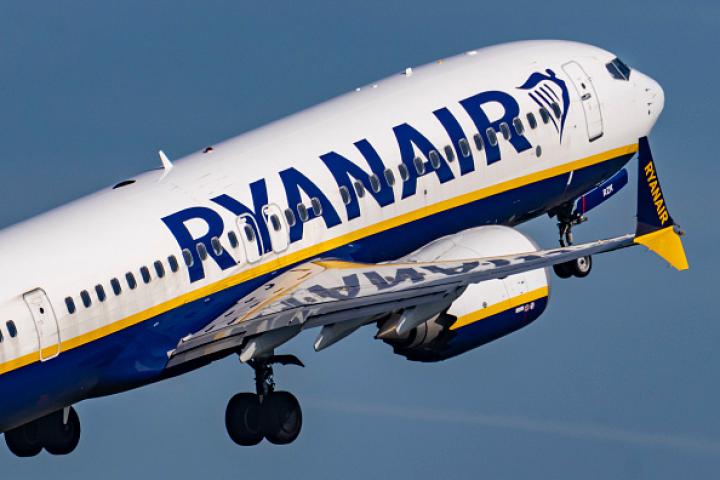 Imagen de archivo de un Ryanair Boeing 737 MAX 8.