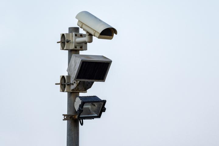 Cámaras de vigilancia.