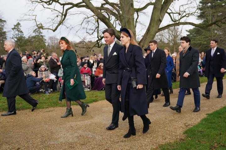 La duquesa de York, Sarah Ferguson, de verde en Sandringham.