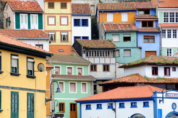 Casas pintadas de Cudillero.