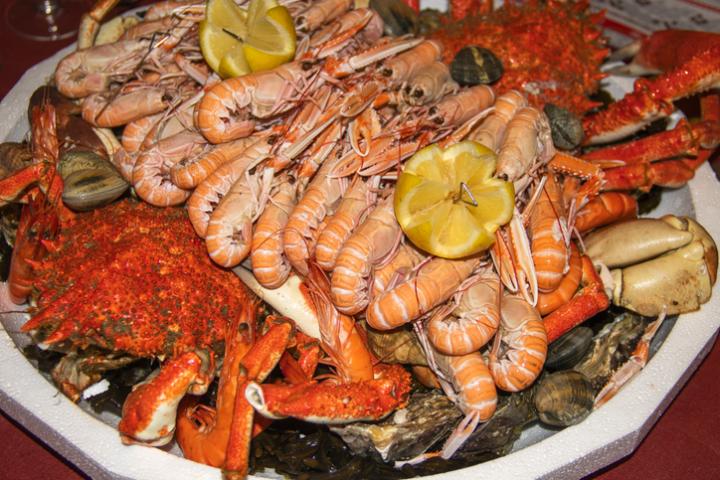 Imagen de archivo de una mariscada.