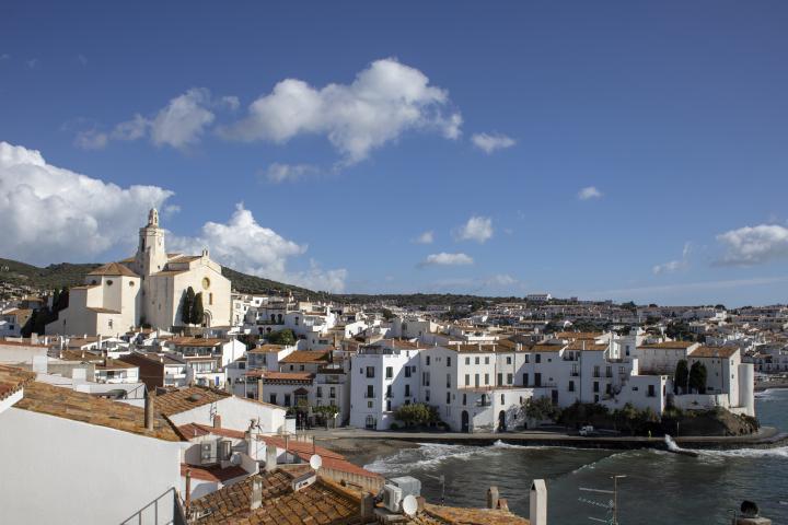 Una vista general de Cadaques.