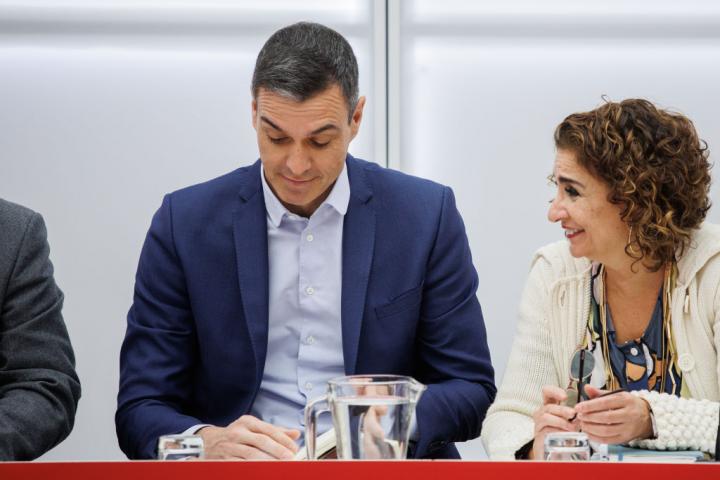 Pedro Sánchez y María Jesús Montero, en una Ejecutiva del PSOE