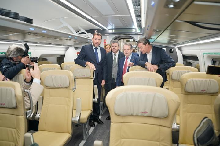 Los nuevos trenes Avril.