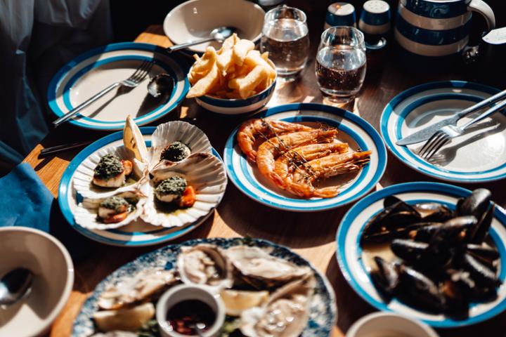 Imagen de archivo de una mariscada.