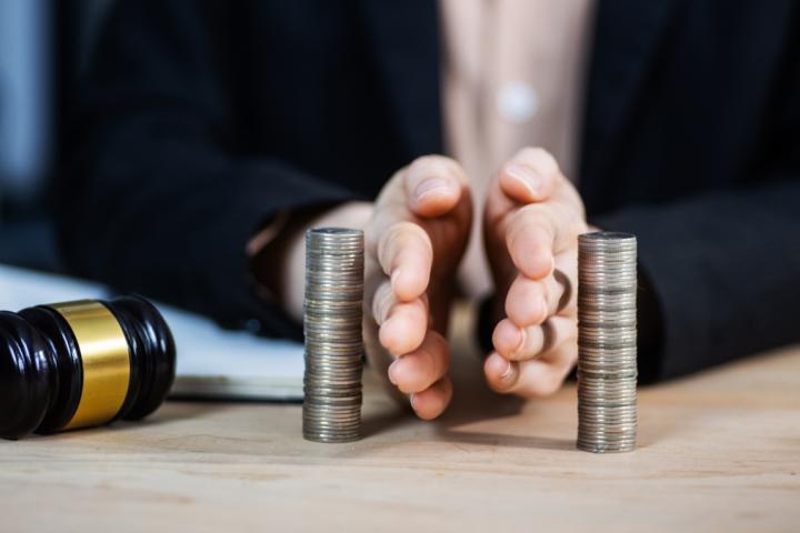 Reparto de dinero de una herencia