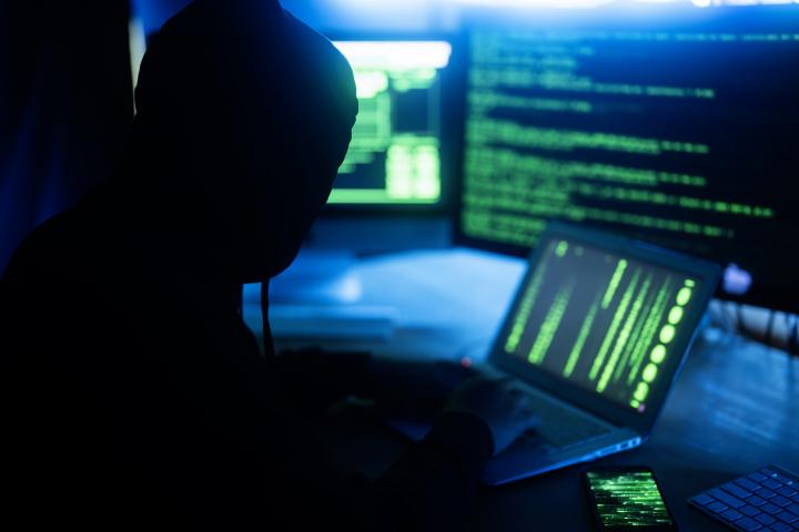 Imagen de archivo de un hacker.