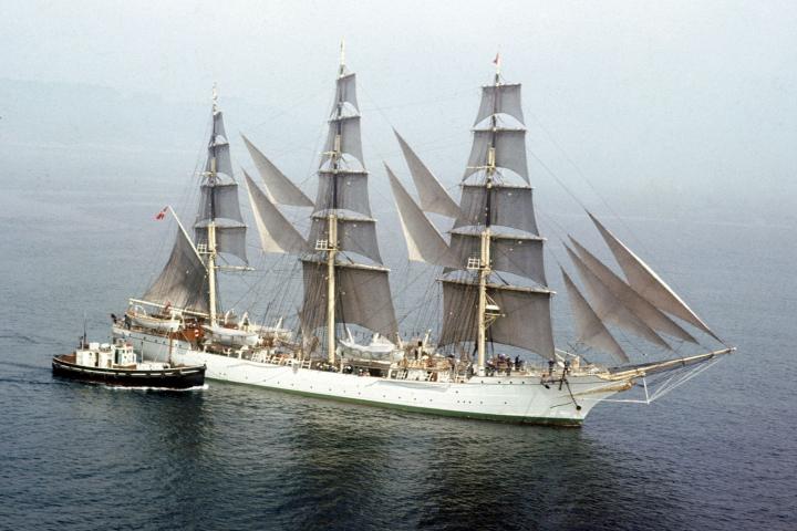 El barco Danmark.