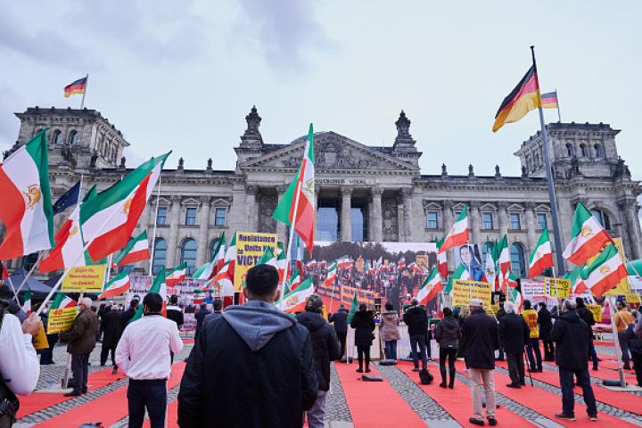 Imagen de archivo de una manifestación contra la pena de muerte en Irán, convocada por opositores iraníes en el exilio.