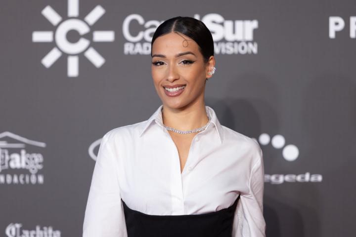 Chanel, en los premios Carmen 2024 el 3 de febrero de 2024 en Huelva.