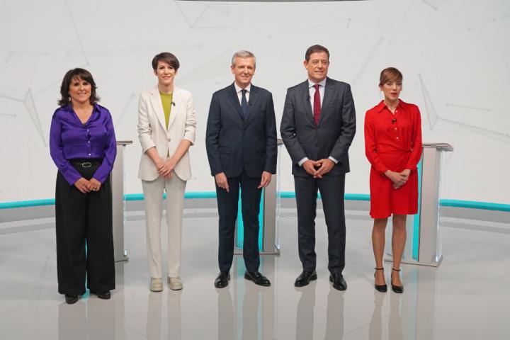 Faraldo, Pontón, Rueda, Gómez Besteiro y Lois, en el debate de TVG para las elecciones gallegas
