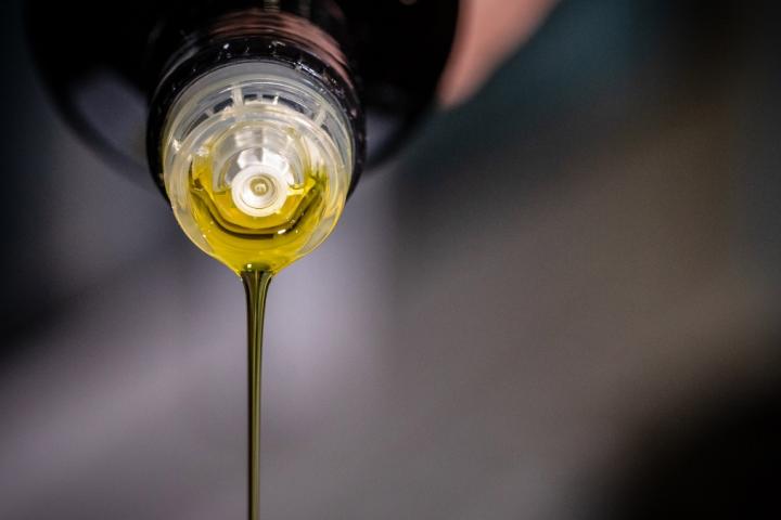 Botella de aceite de oliva