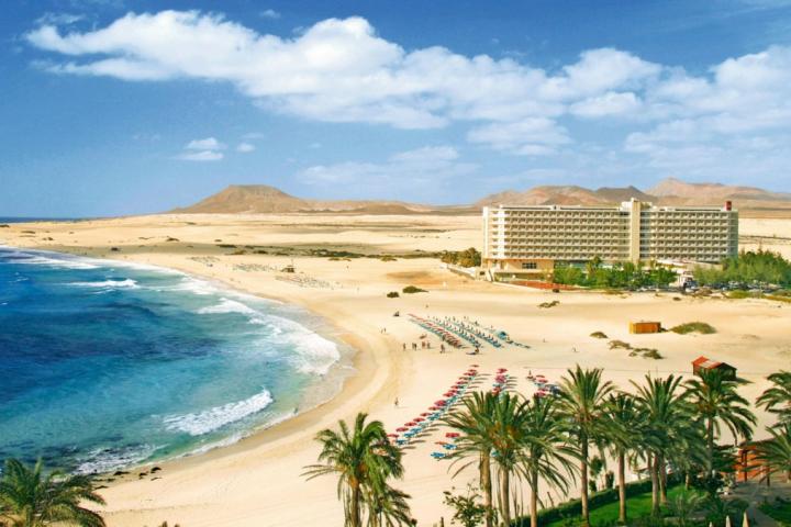 HOTEL RIU OLIVA BEACH RESORT