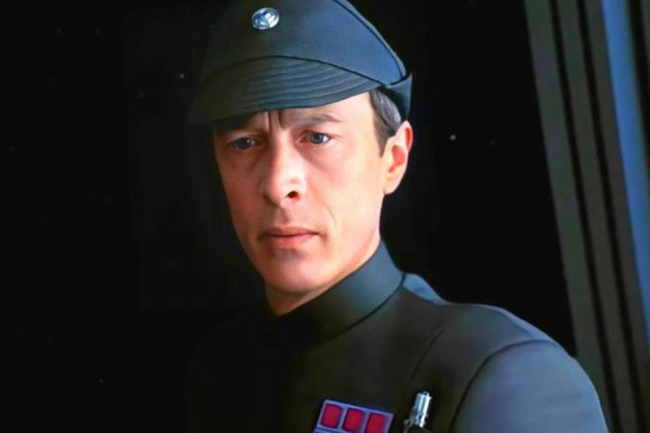 Michael Curver interpretando a Needa en 'El Imperio Contraataca'