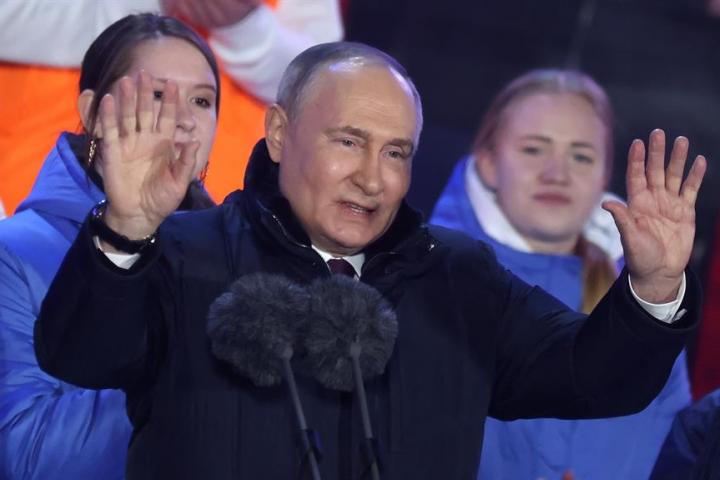 Putin celebra el décimo aniversario de la anexión ilegal de Crimea