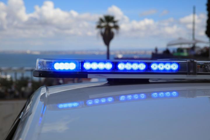 Imagen de archivo de un vehículo policial en la capital de Portugal, Lisboa.