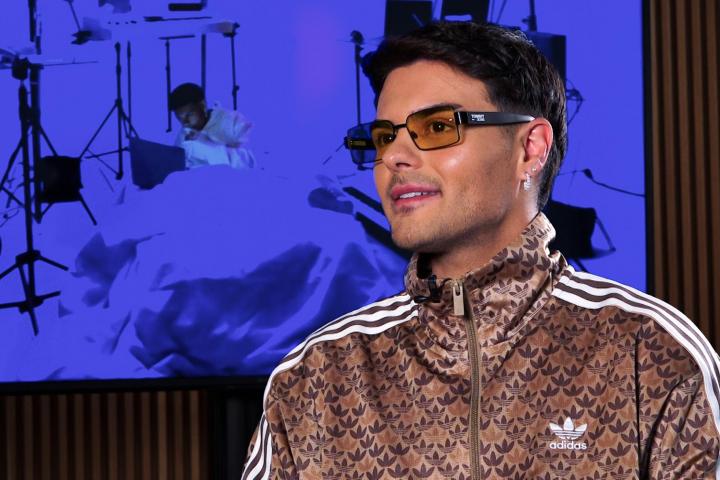 El 5 de abril, Abraham Mateo lanzó su nuevo disco 'Insomnio'.