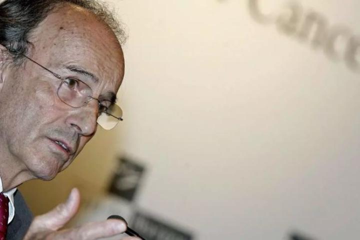 El ginecólogo Santiago Dexeus