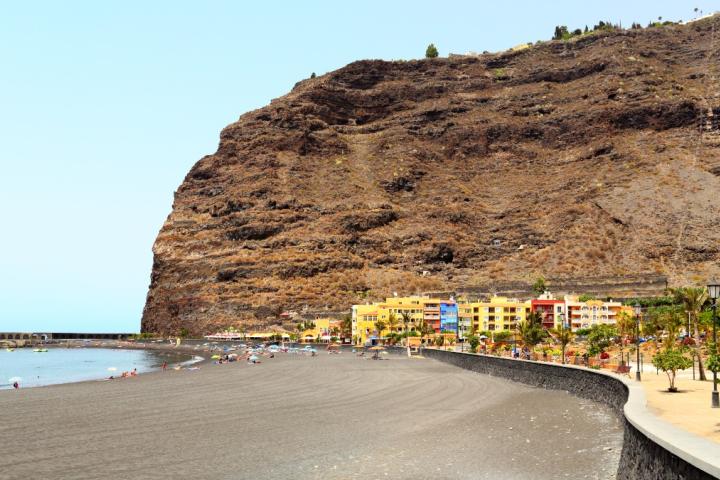 Playa del Puerto de Tazacorte, en La Palma (Canarias)