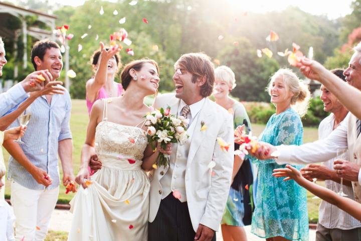 Cuánto dinero se debe dar en una boda