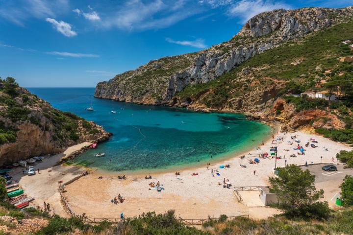 La Comunitat Valenciana lidera las 'Banderas Azules' este verano con 159, seis más que en 2023