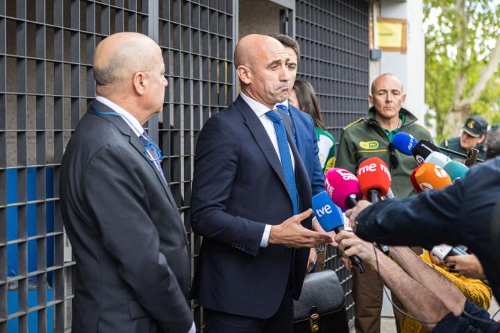 Luis Rubiales, a la salida del juzgado