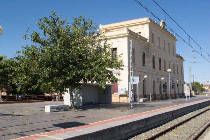 Estación de tren en La Puebla de Hijar, en Teruel.