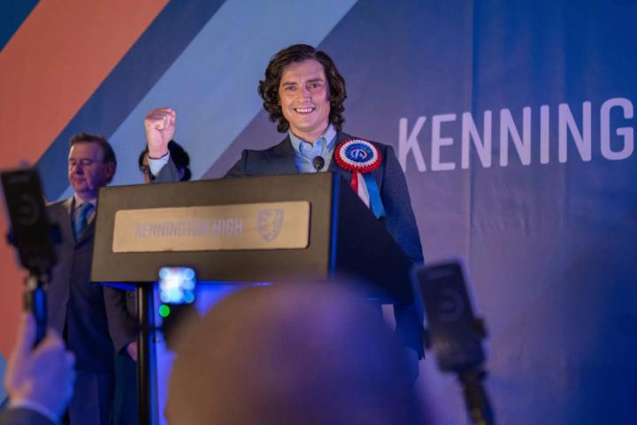 Roger ap Gwilliam, personaje que aparece en el ultimo episodio de Doctor Who