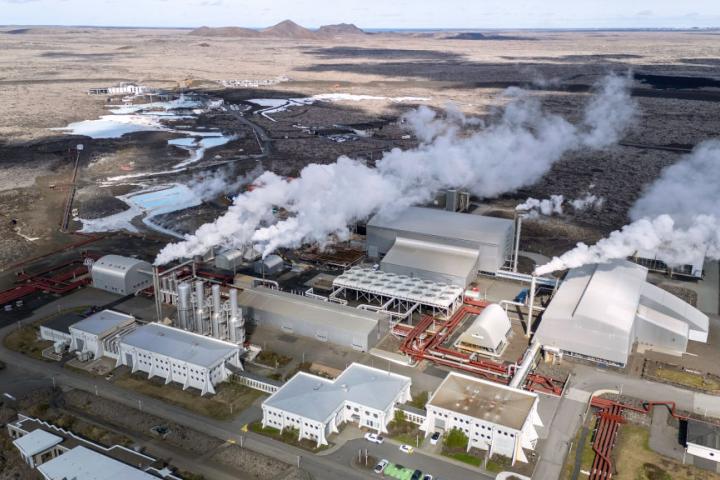 La central geotérmica de Svartsengi (Islandia)