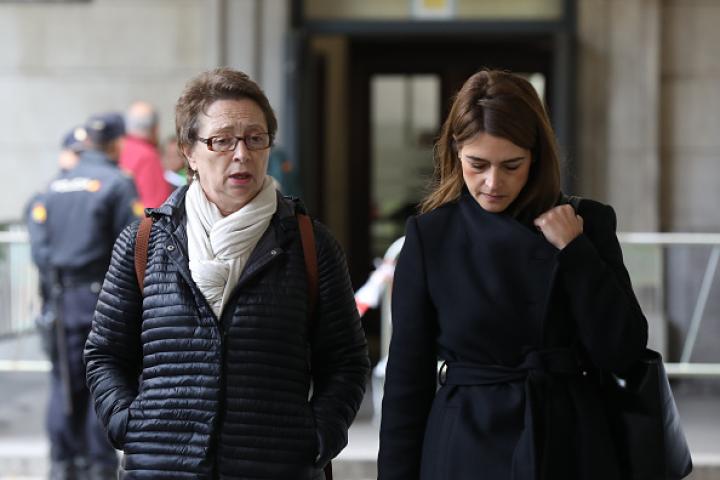 La exconsejera andaluza Carmen Martínez Aguayo (izquierda), en una imagen de archivo.