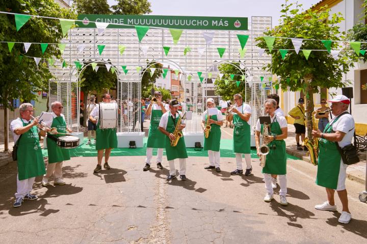La charanga que acompañó la celebración en Cañamero (Cáceres).