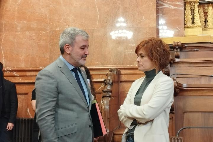 El alcalde de Barcelona, Jaume Collboni, y la líder de ERC, Elisenda Alamany.