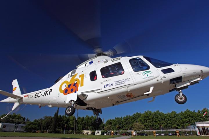 Helicóptero del Centro de Emergencias Sanitarias 061.
